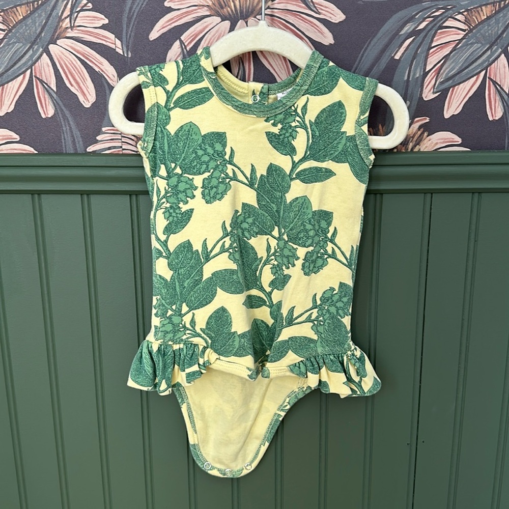 Kate Quinn layette 6-12 months